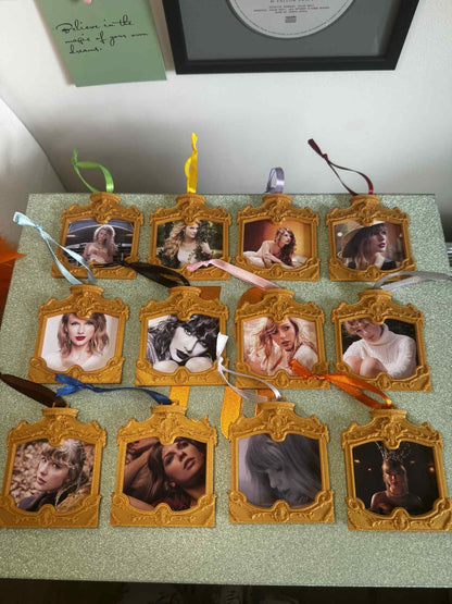 Christmas decoration - Fate of Ophelia edition