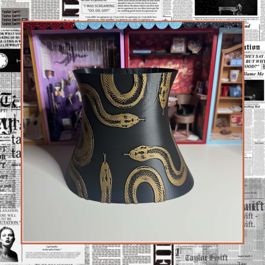 Iconic Moments - reputation gold bodysuit vase/utensil holder/doo-dad