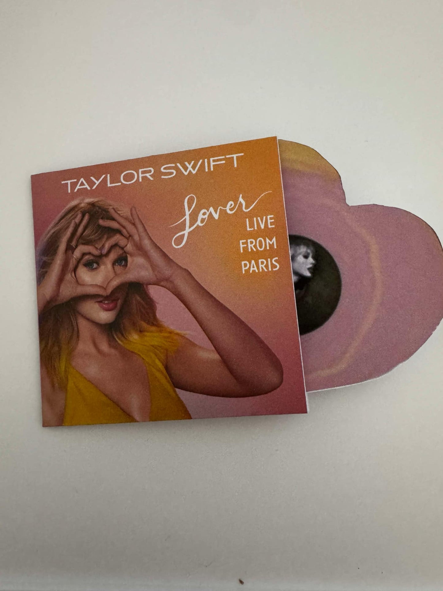 Lover Live From Paris double vinyl gatefold with posters - Taylor Swift - Digital download